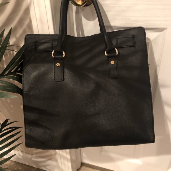 Michael Kors Hamilton Tote - Picture 4 of 6